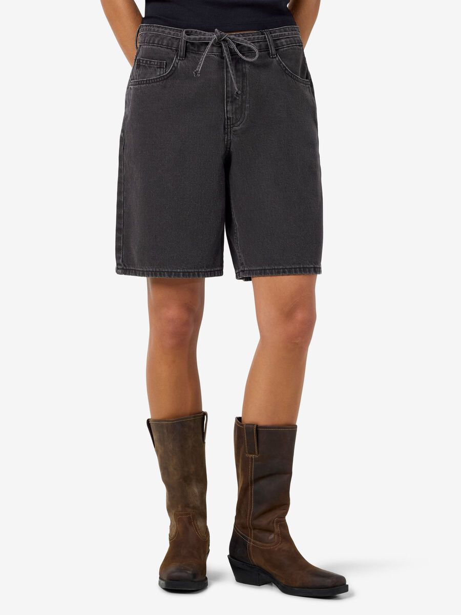 Product tile image - NMMAISY  DENIM SHORTS, Black Denim | 27038384_BlackDenim