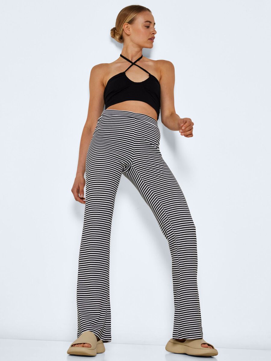 Noisy May HIGH WAIST FLARED TROUSERS, Bright White, highres - 27015320_BrightWhite_980740_007.jpg
