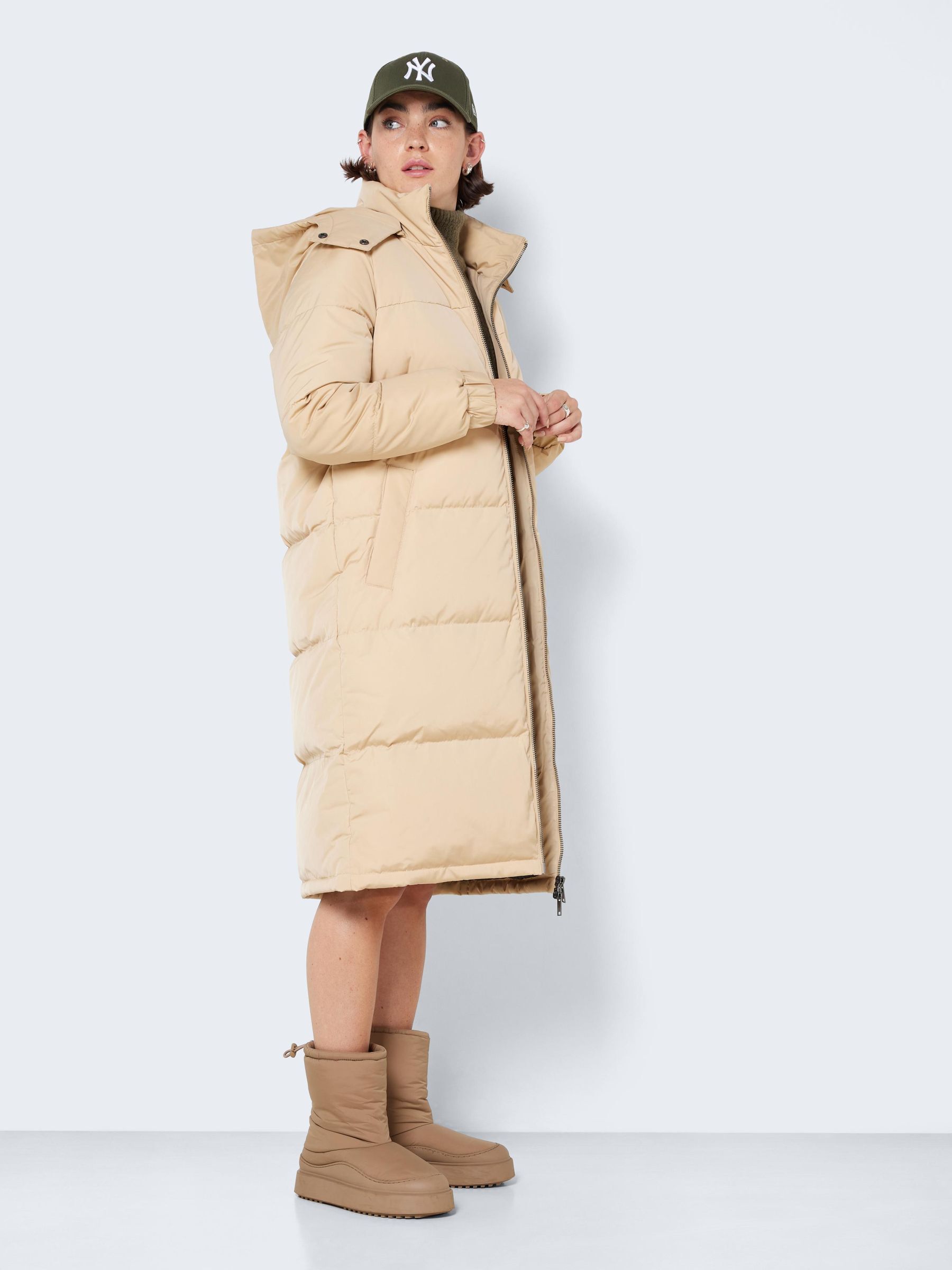 Noisy may top padded jacket