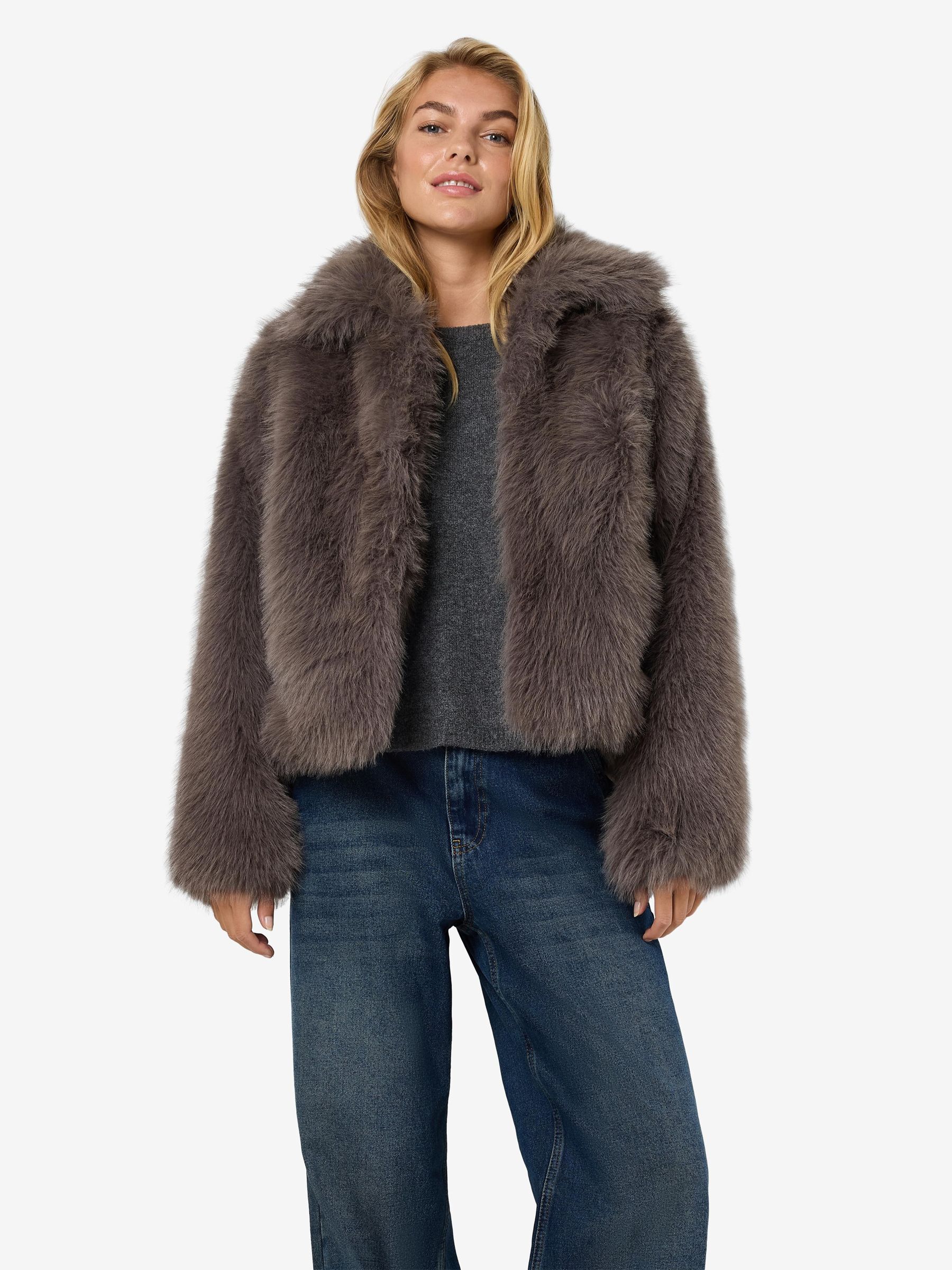 Noisy may coat online