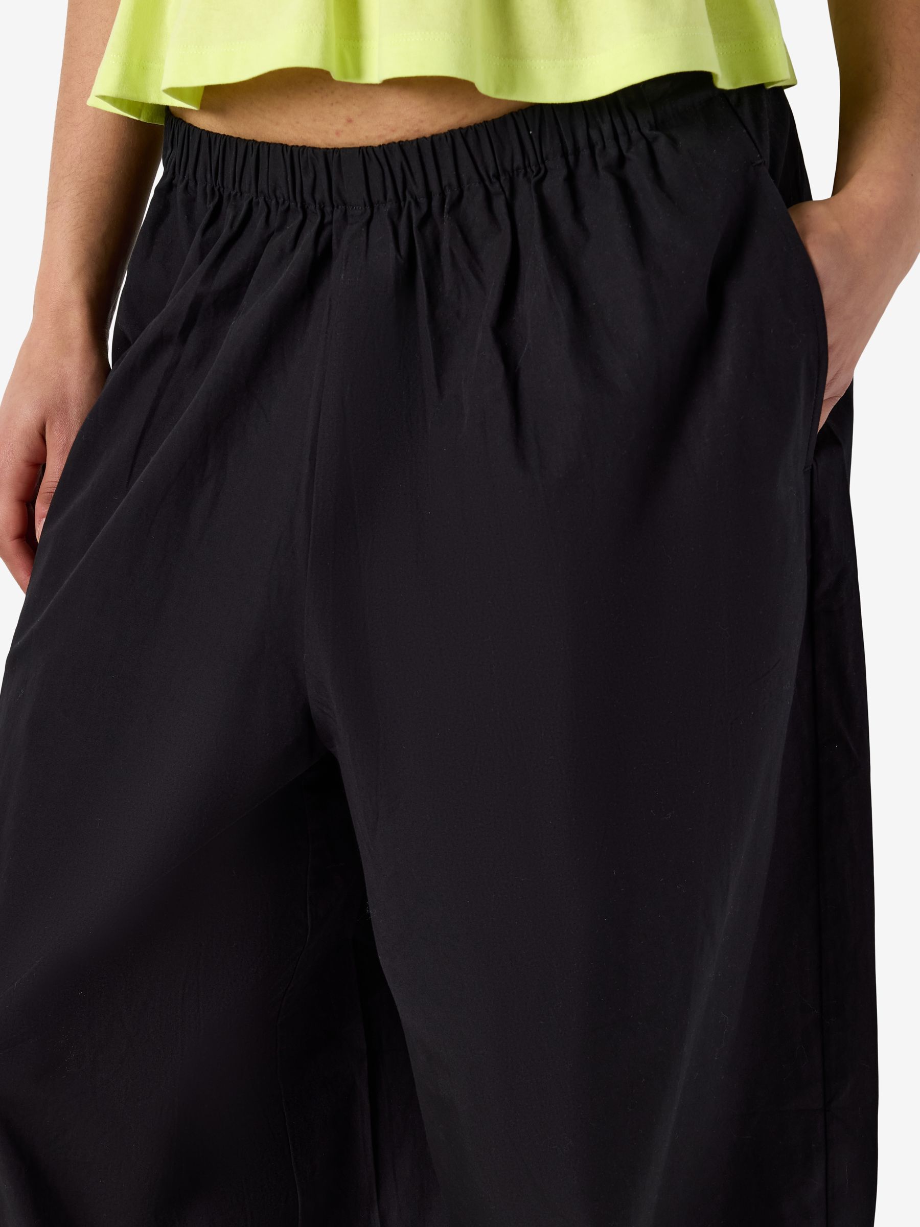 NMASTA BALLOON TRACK PANTS | Black | NOISY MAY®