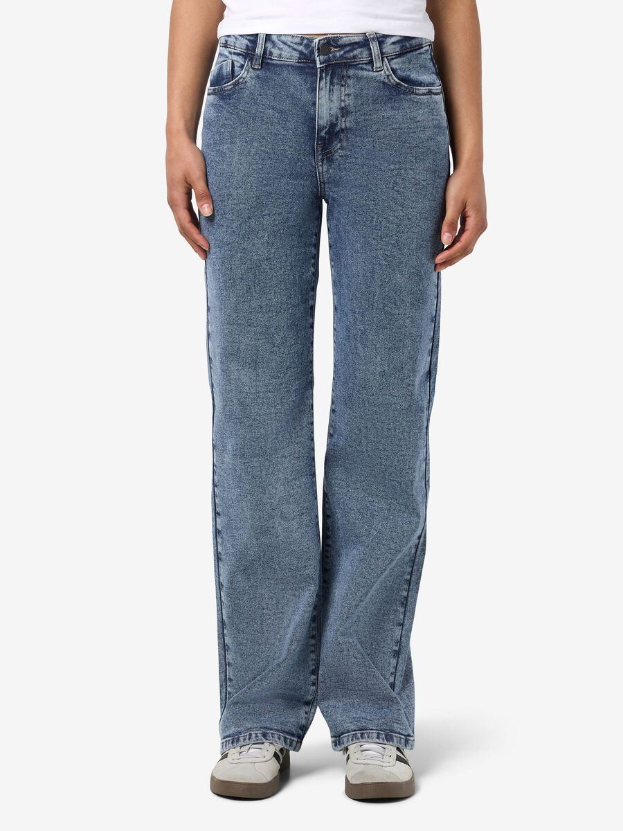 Noisy May NMYOLANDA STRAIGHT FIT JEANS, Medium Blue Denim, highres - 27035211_MediumBlueDenim_003.jpg