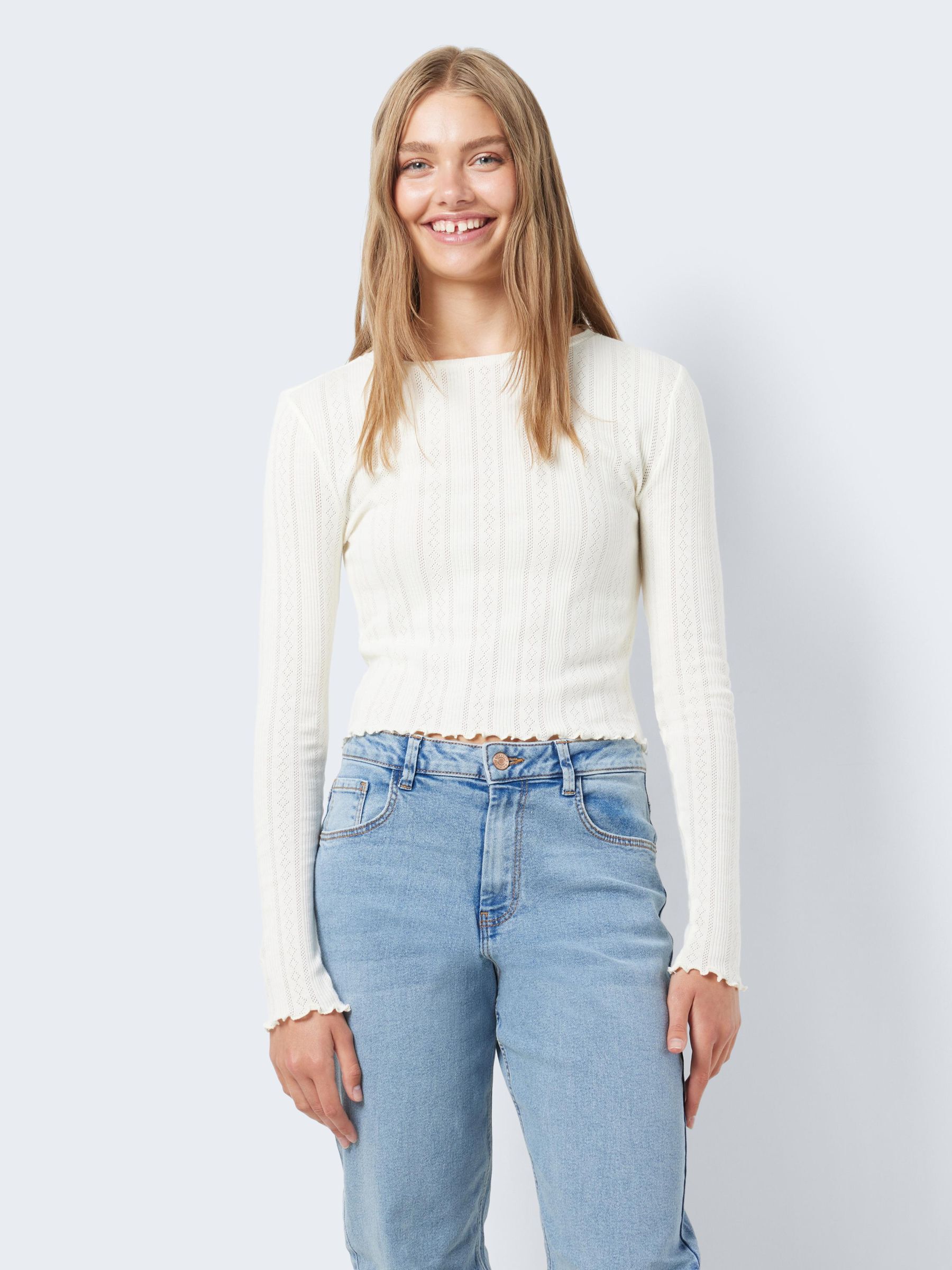 Shop tops online. Noisy May t shirts jumpers and shirts