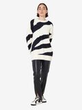 Product image thumbnail - SWETER Z DZIANINY, Eggnog | 4