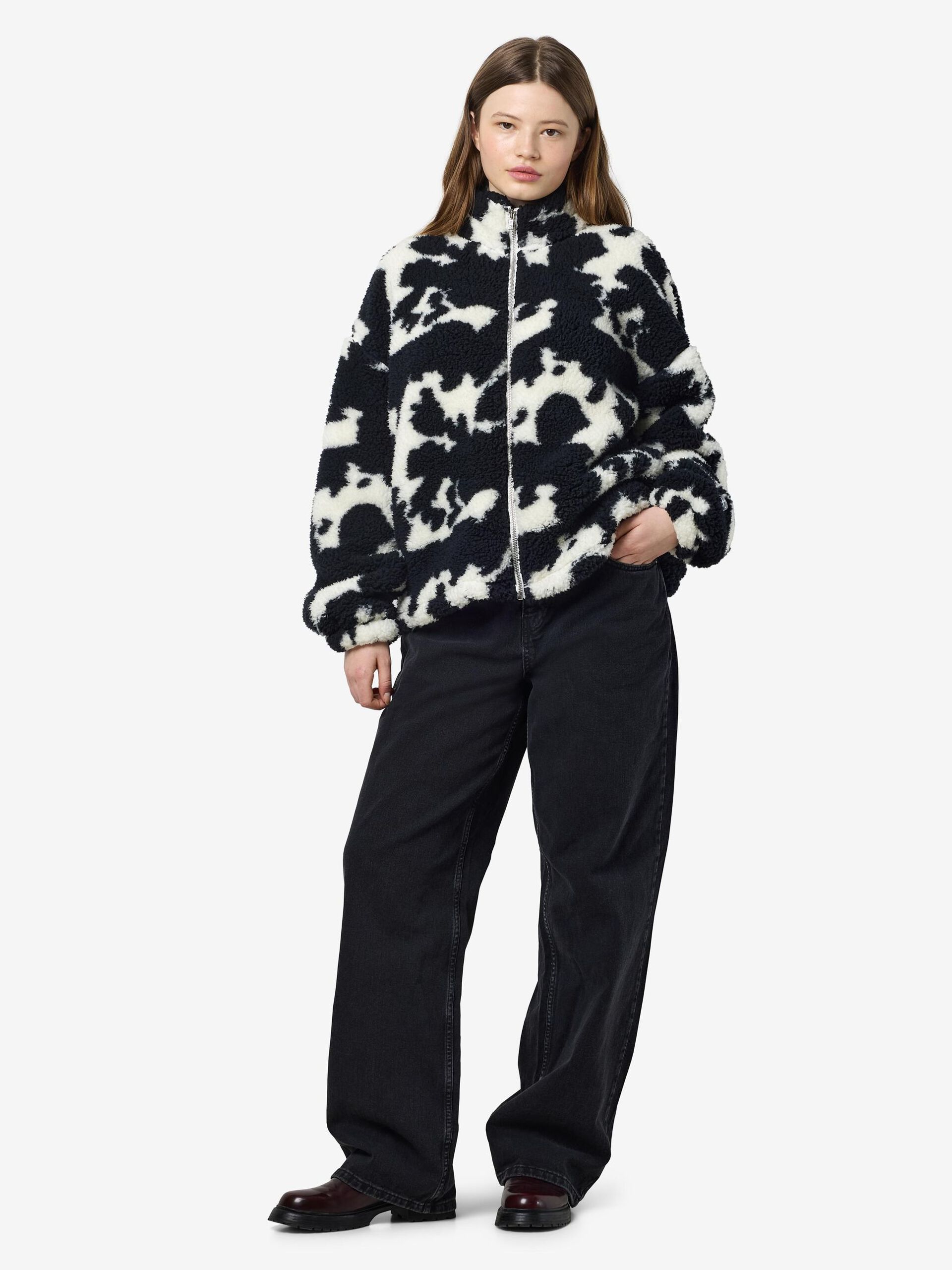 Carousel image - PATTERNED FLEECE JACKET, Black | 3