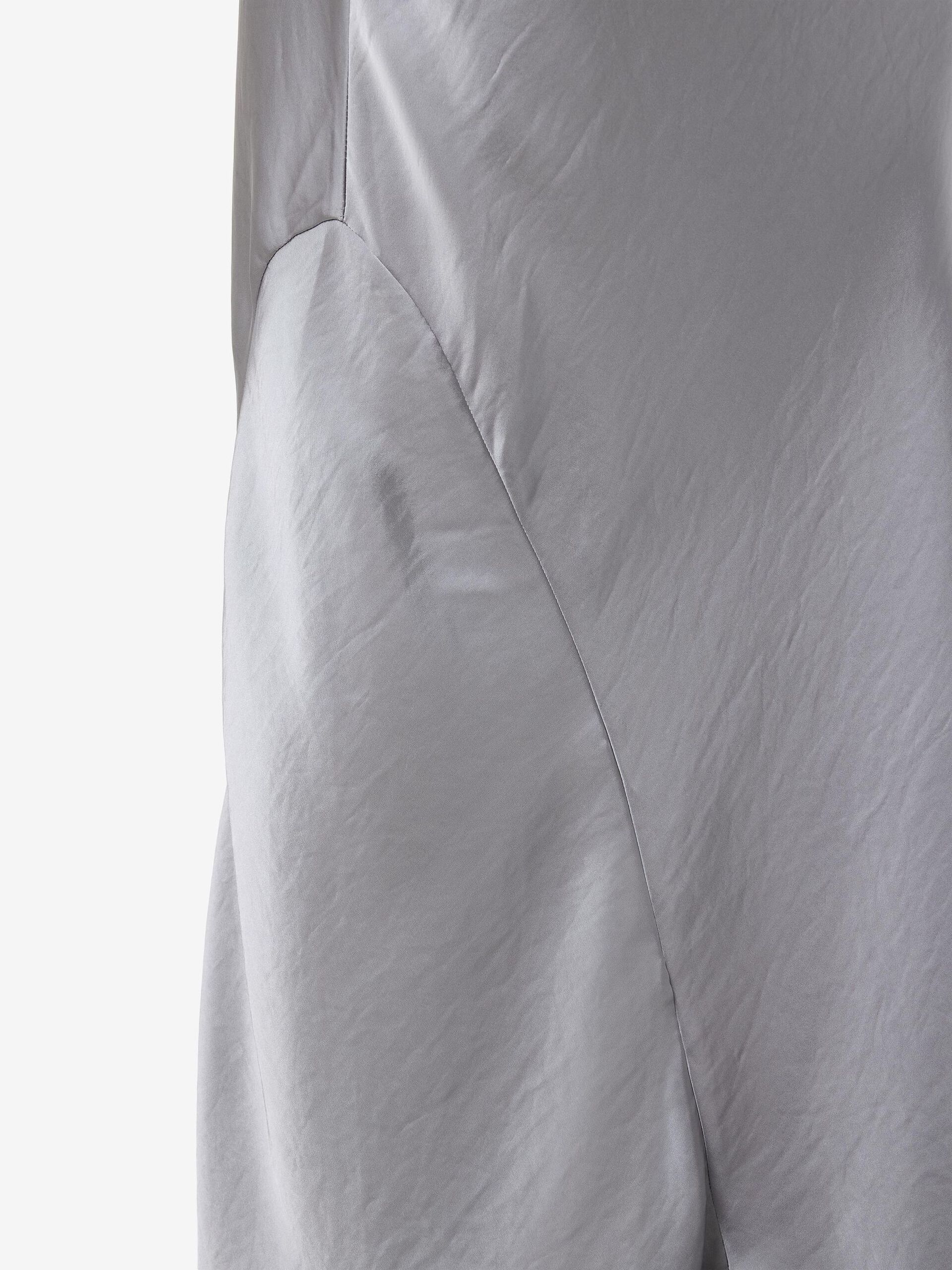 Carousel image - METALLIC MAXI SKIRT, Ghost Gray | 5