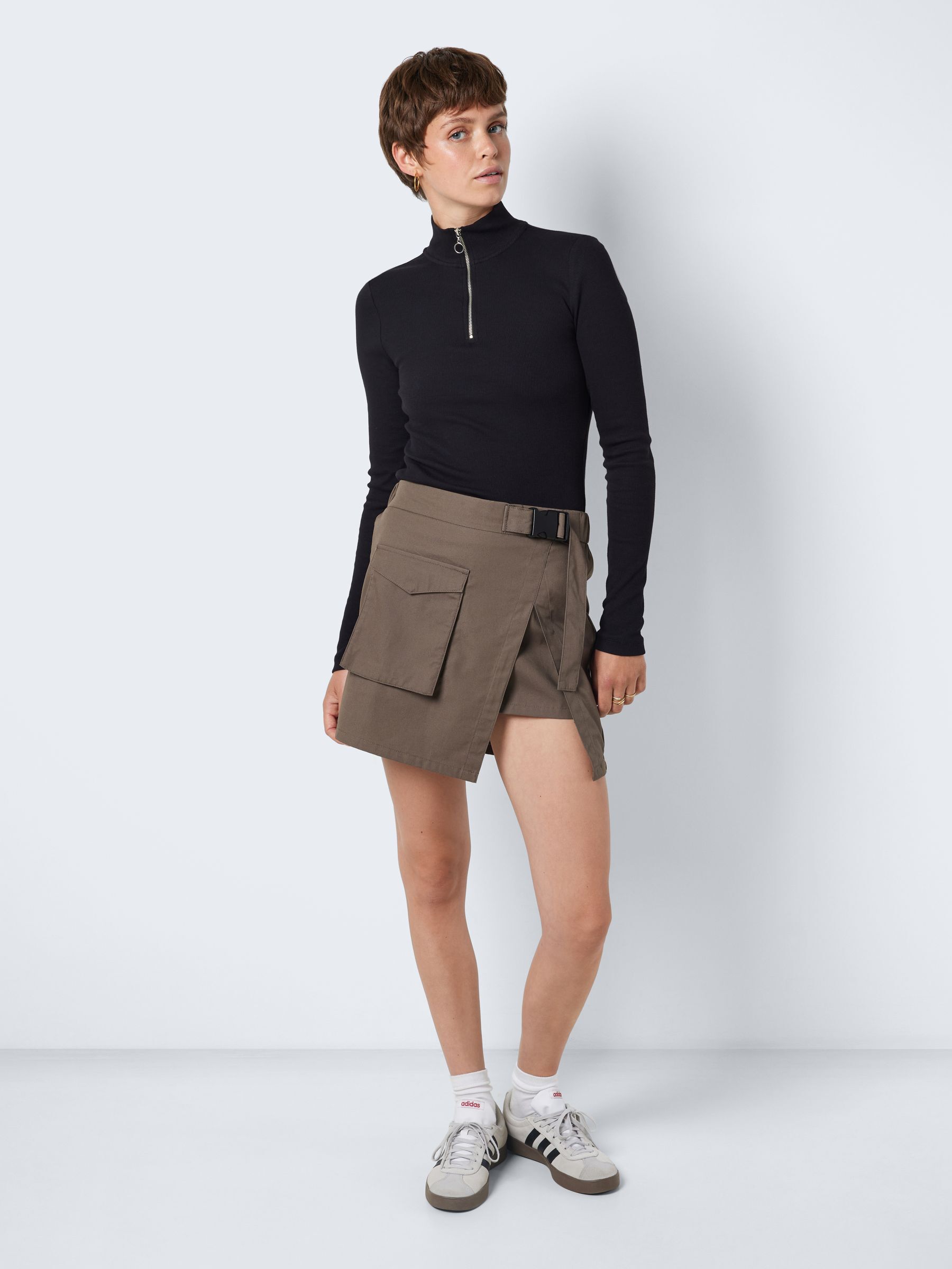 HIGH WAISTED CARGO SKIRT Brown NOISY MAY