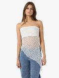 Product image thumbnail - NMLACEY BANDEAU-TOP, Cloud Dancer | 2