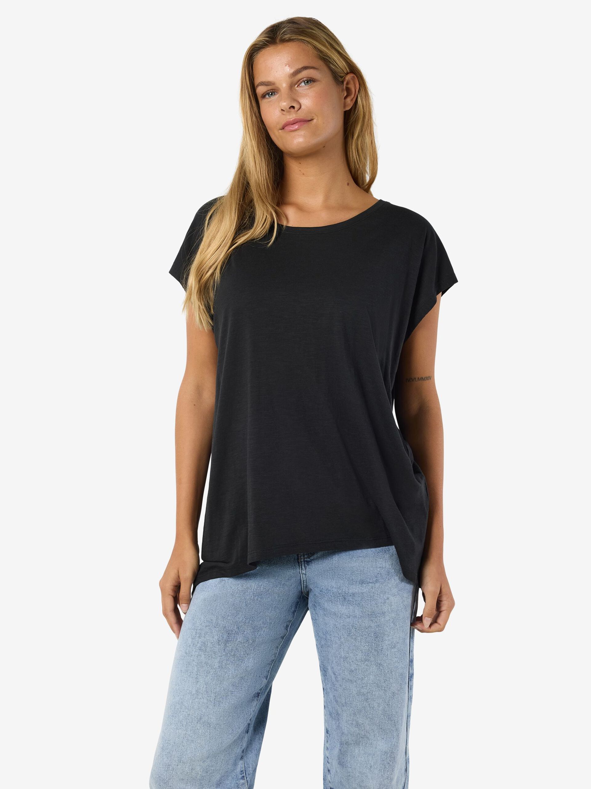 Carousel image - OVERSIZED T-SHIRT, Black | 6