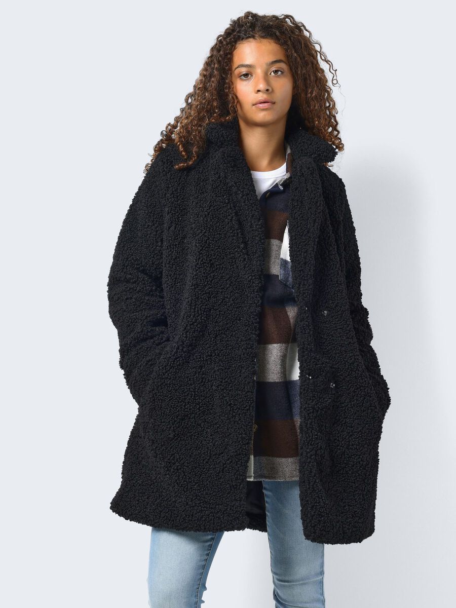 manteau duveteux noir femme