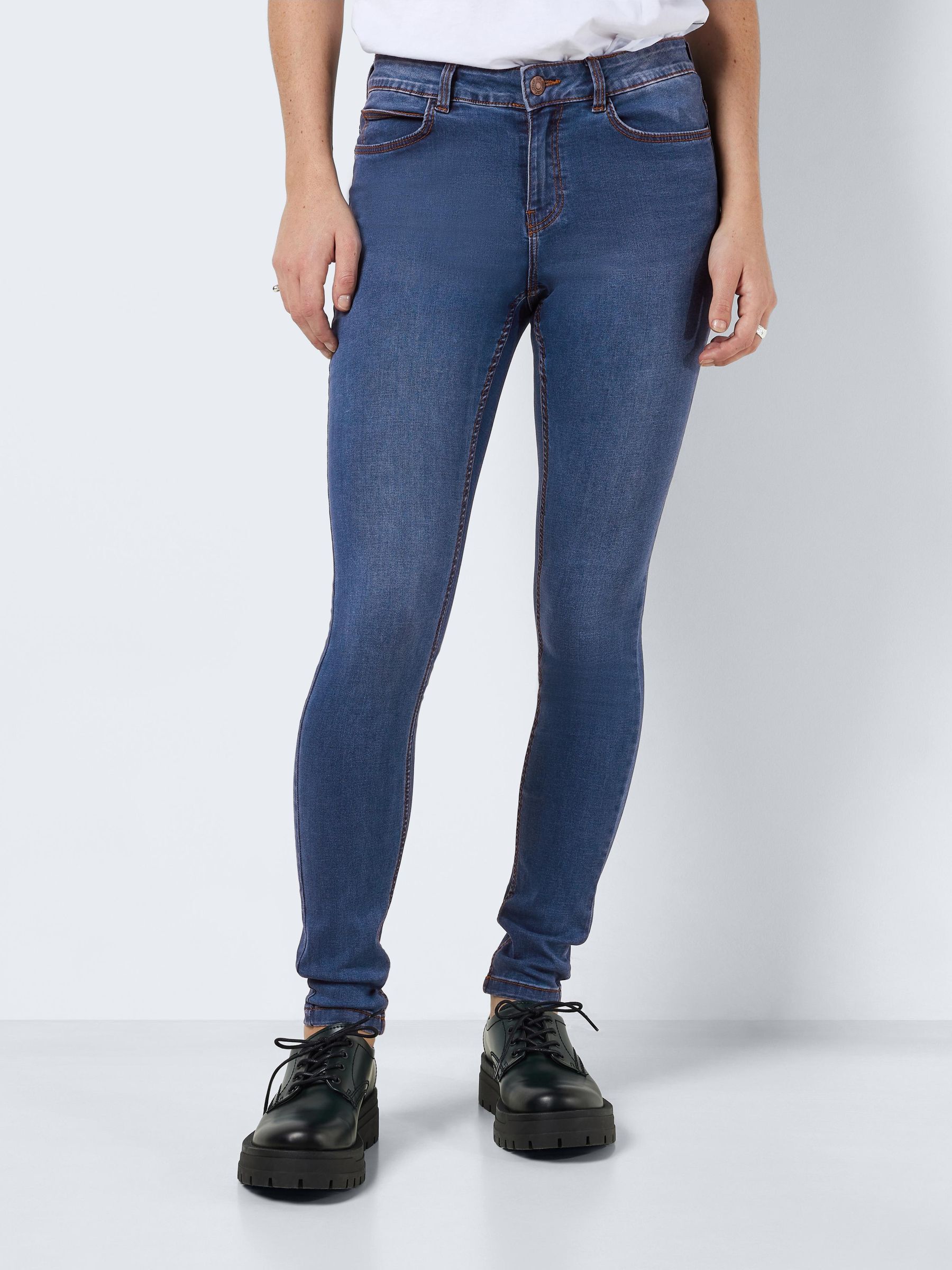 Shoppez en ligne les jeans skinny de Noisy May Page 2