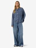 Product image thumbnail - NMENZA SPIJKERBLOUSE, Medium Blue Denim | 4