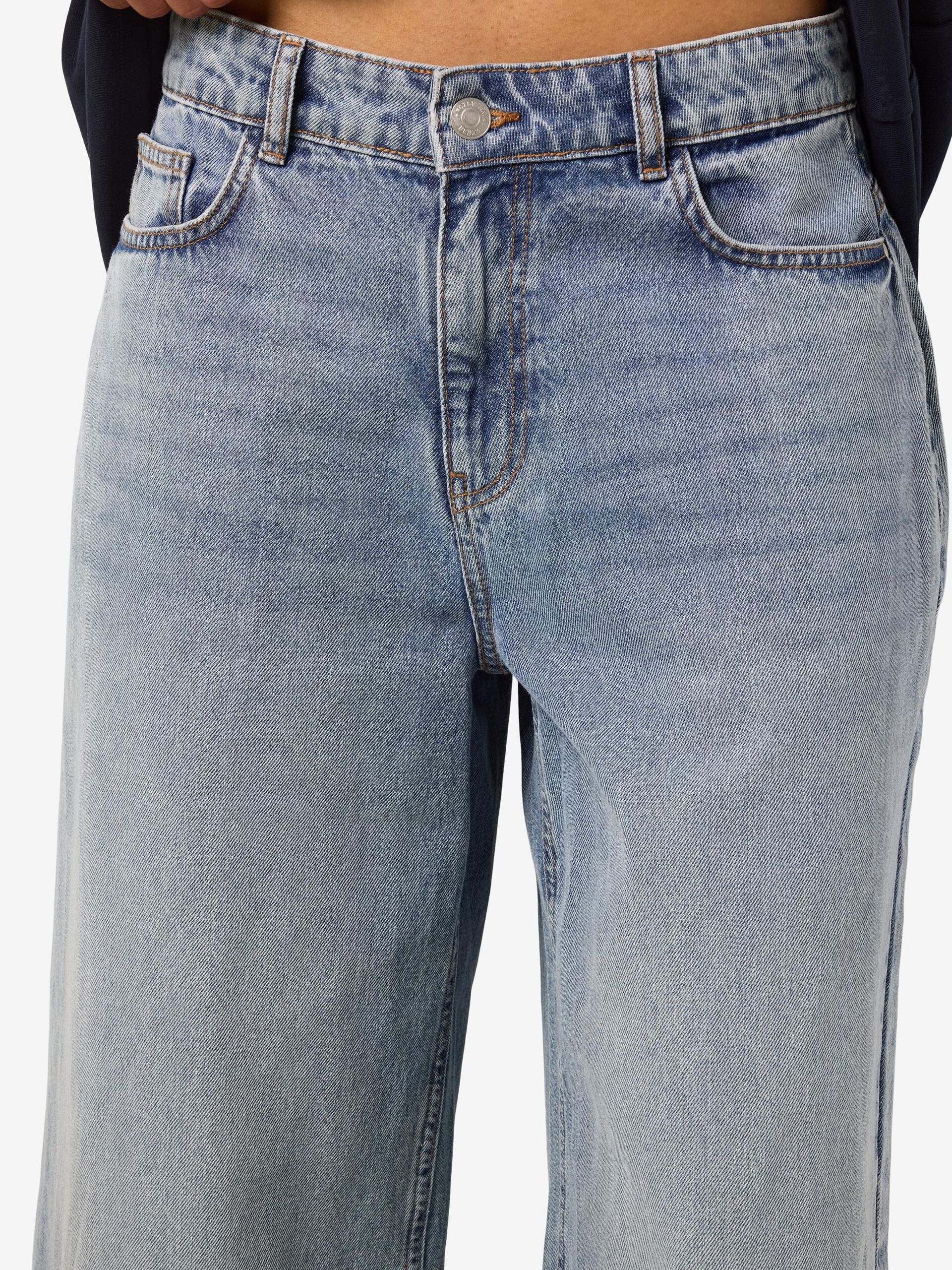 Carousel image - LONG DENIM SHORTS, Light Blue Denim | 5