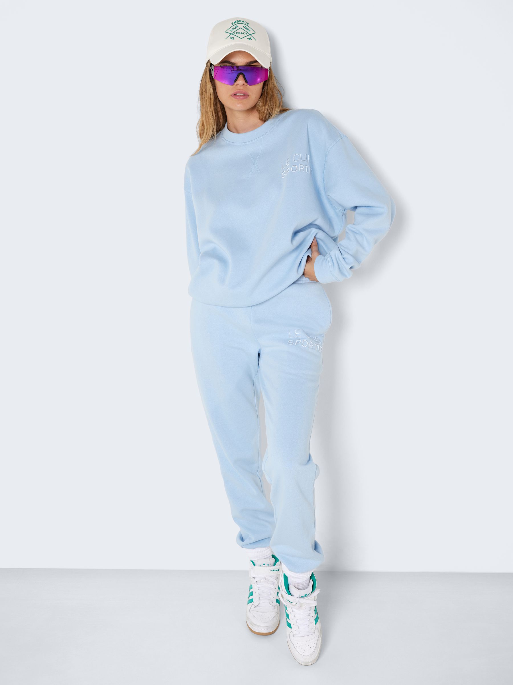 Colourful sweatpants deals