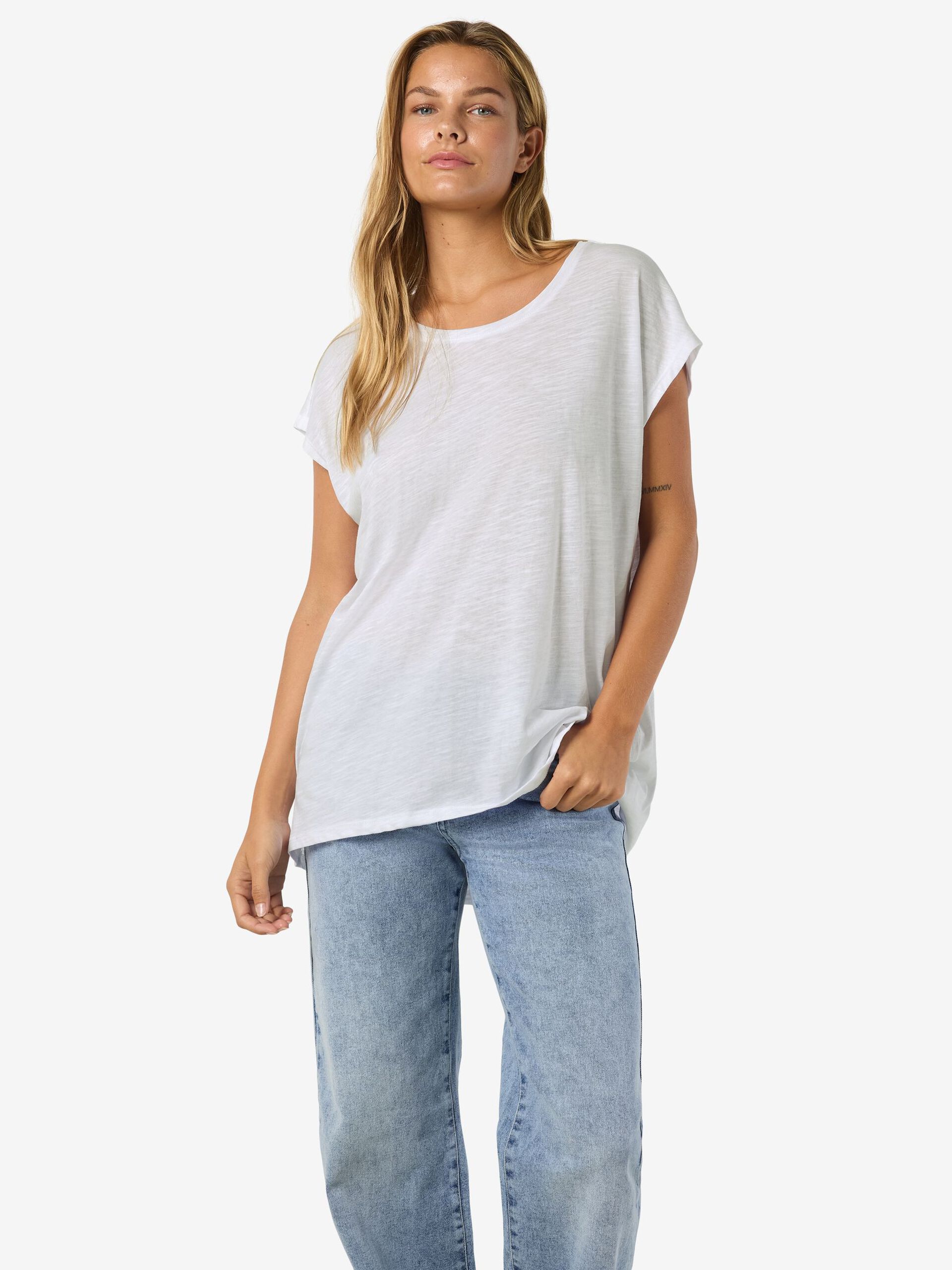 Carousel image - OVERSIZED T-SHIRT, Bright White | 8