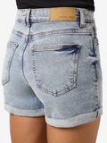 Noisy May HIGH-WAISTED DENIM SHORTS, Light Blue Denim, highres - 27029490_LightBlueDenim_008.jpg