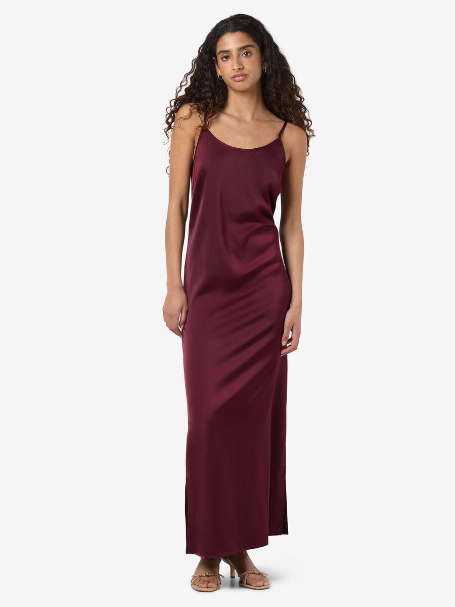 Noisy May SATIN SLIP DRESS, Vineyard Wine, highres - 27037472_VineyardWine_003.jpg