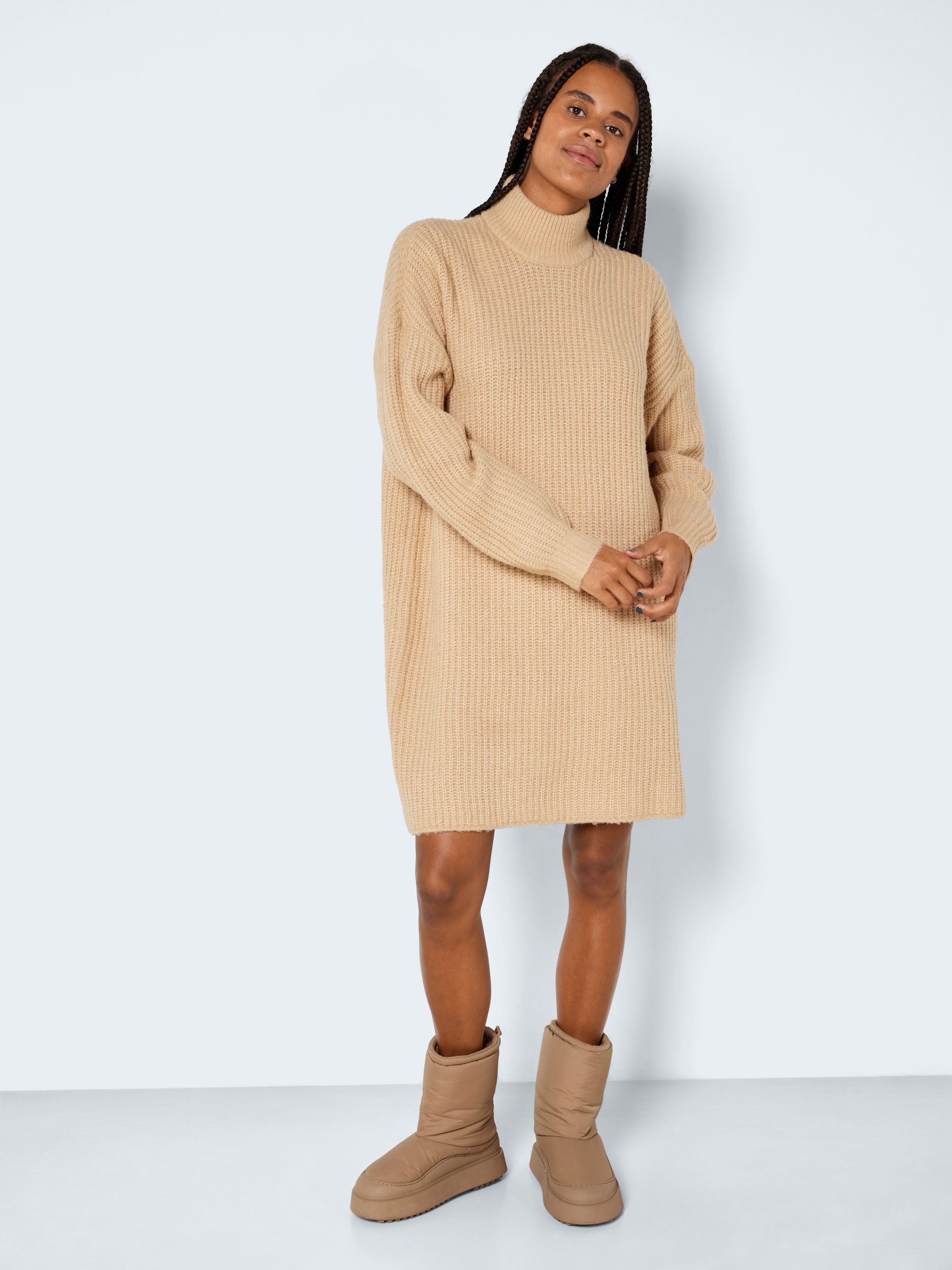 Long knitted pullover | Noisy May