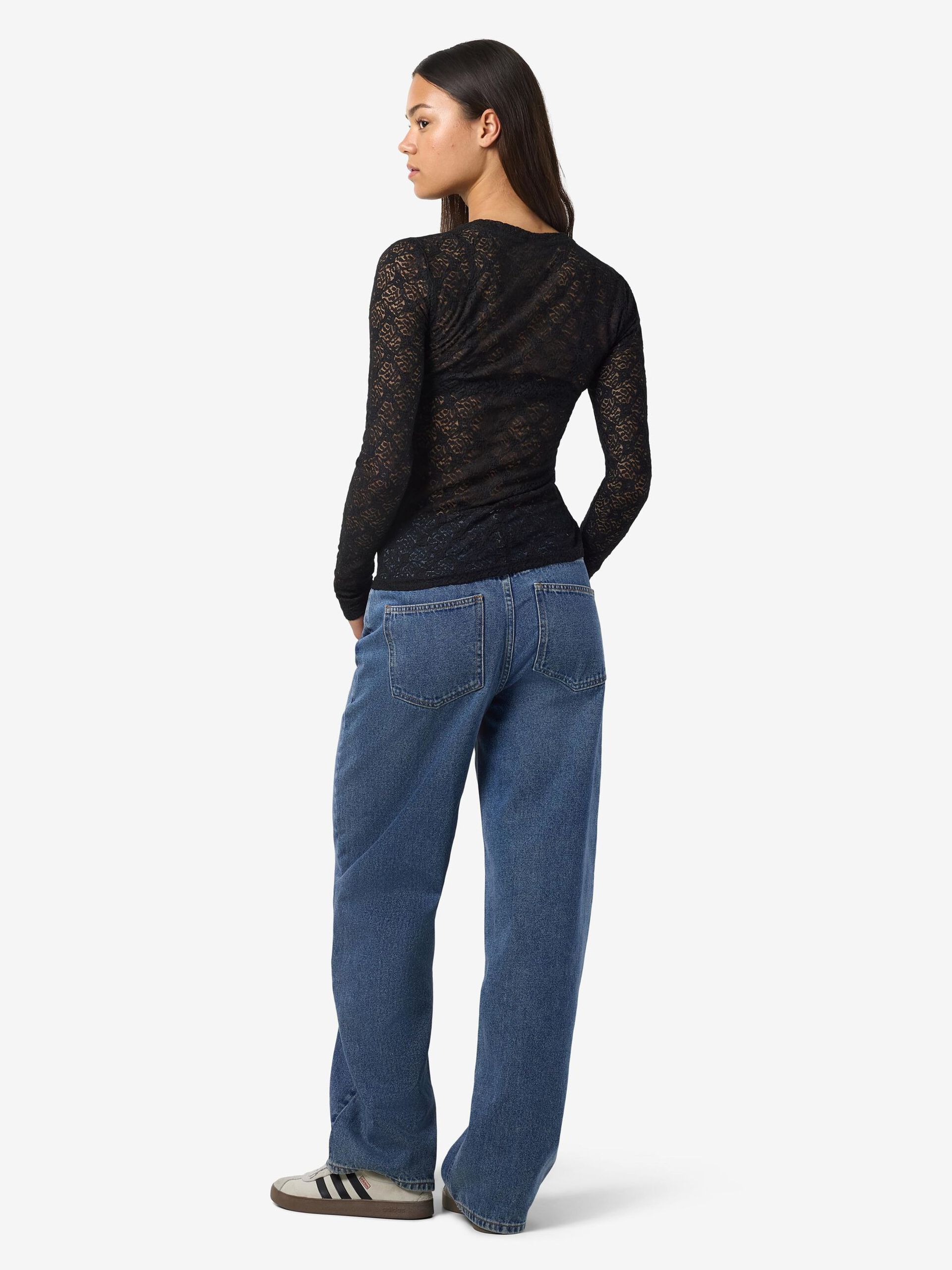 Carousel image - LACE TOP, Black | 3