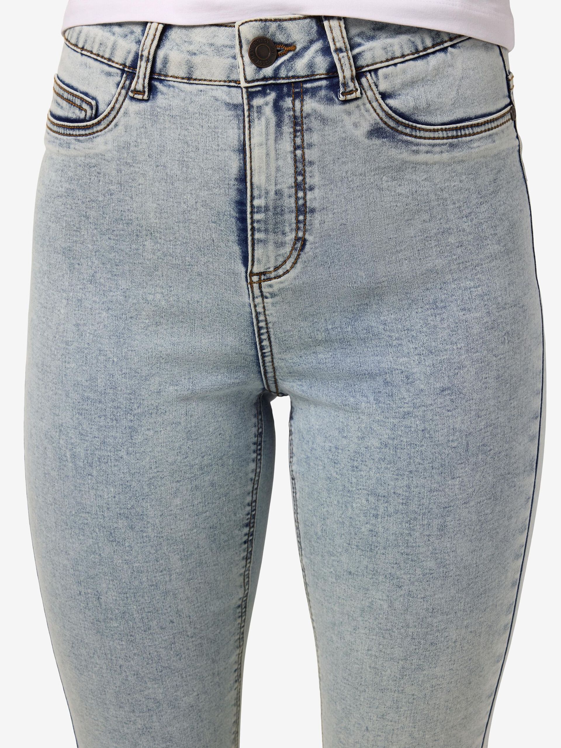 Carousel image - NMCALLIE SKINNY FIT JEANS, Light Blue Denim | 5