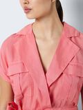 Noisy May MANCHES COURTES ROBE-CHEMISE, Sun Kissed Coral, highres - 27005660_SunKissedCoral_006.jpg