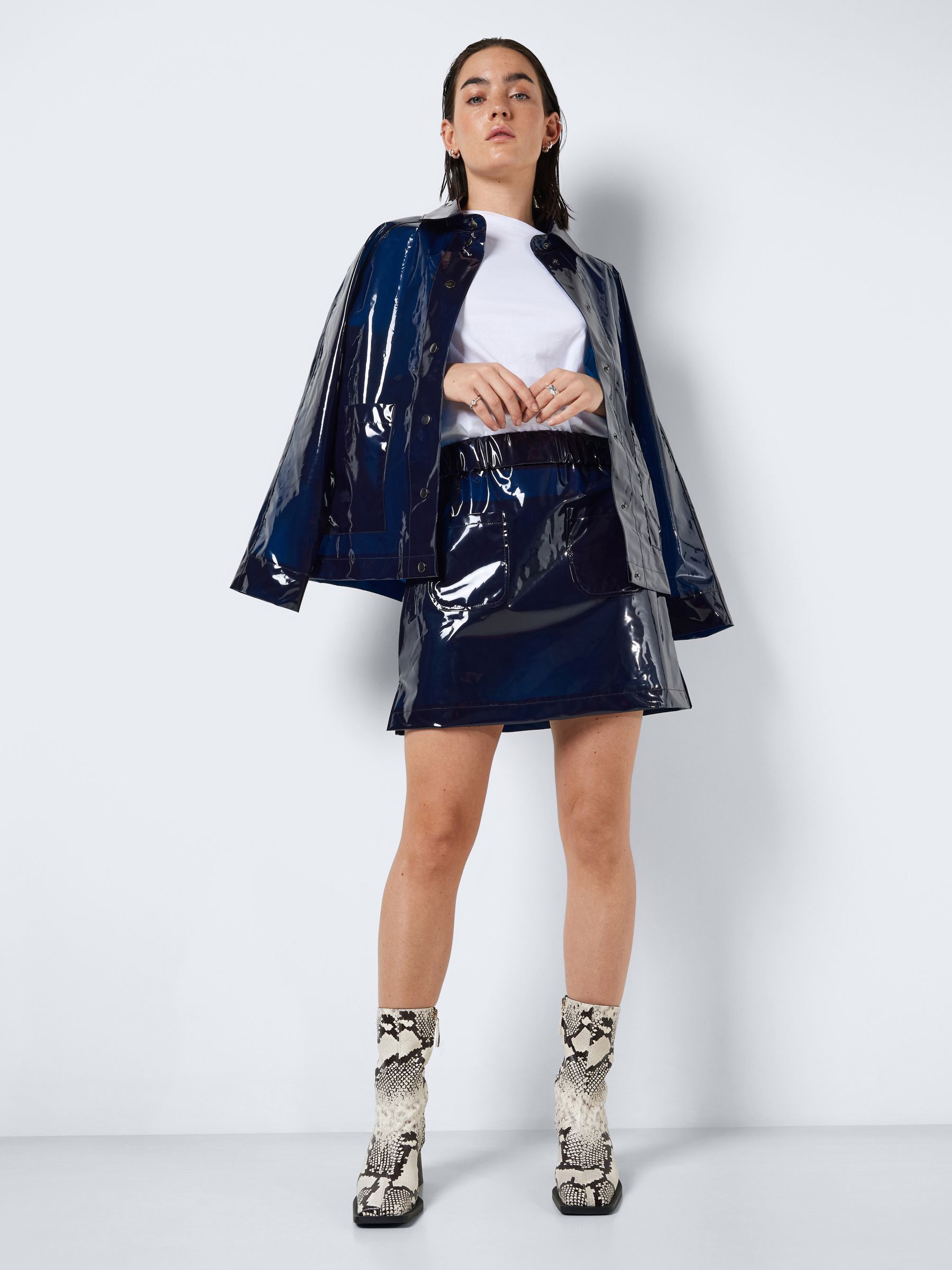 Navy store pvc skirt