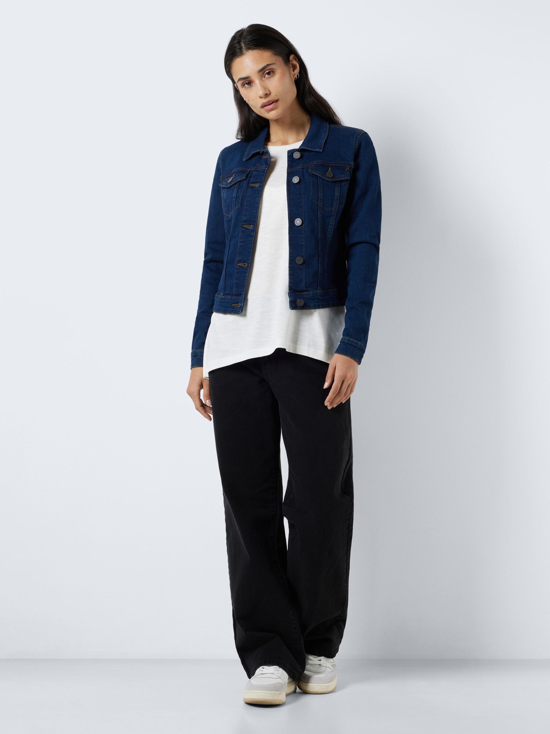 Short cheap jacket jeans