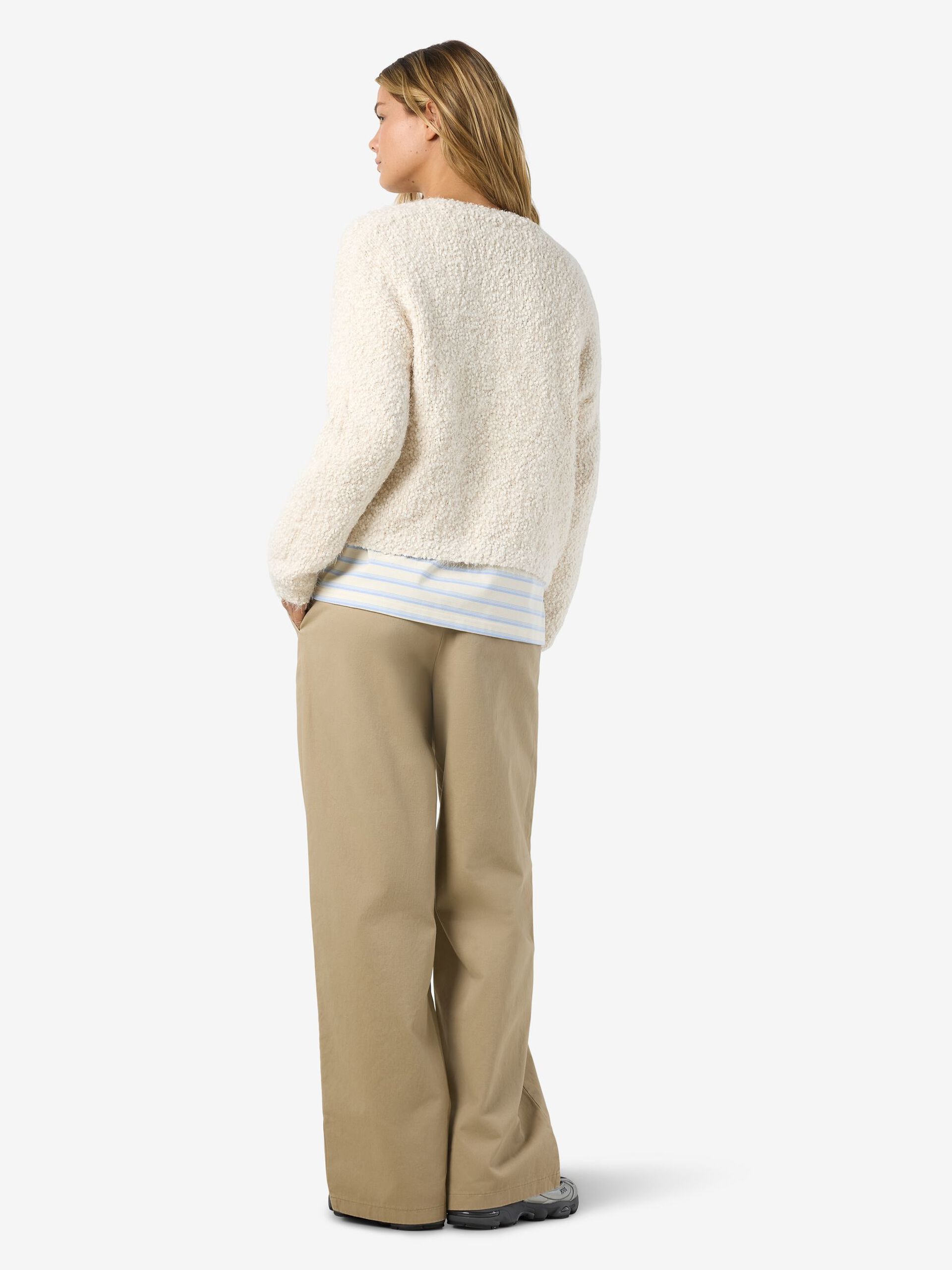 Carousel image - FLUFFY KNITTED PULLOVER, Eggnog | 8
