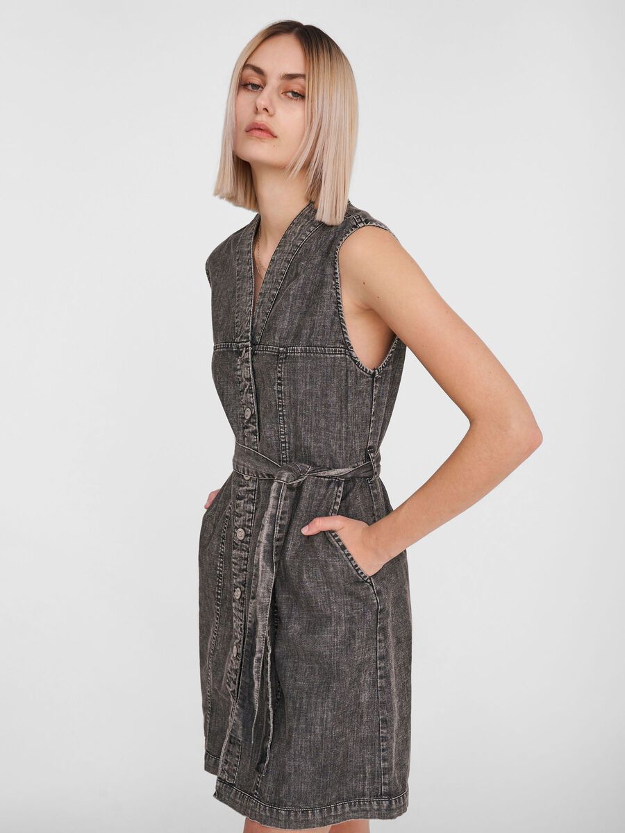 ÄRMELLOS JEANSKLEID, Black, highres