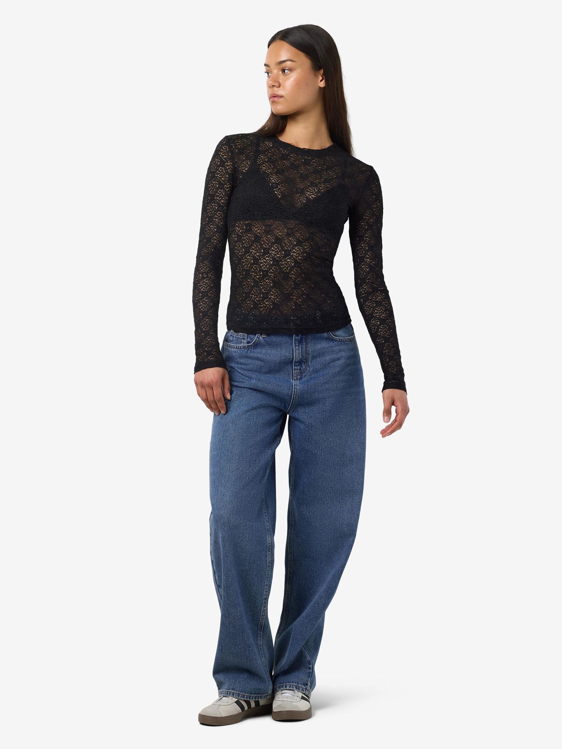 Carousel image - LACE TOP, Black | 4