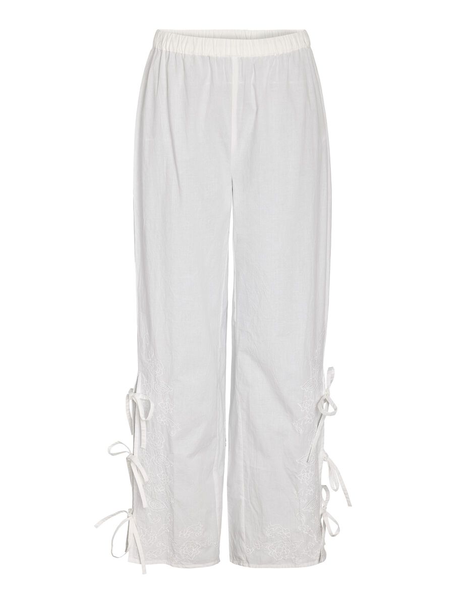 Carousel image - NMMAE TIE TR&AElig;NINGSBUKSER, Cloud Dancer | 2