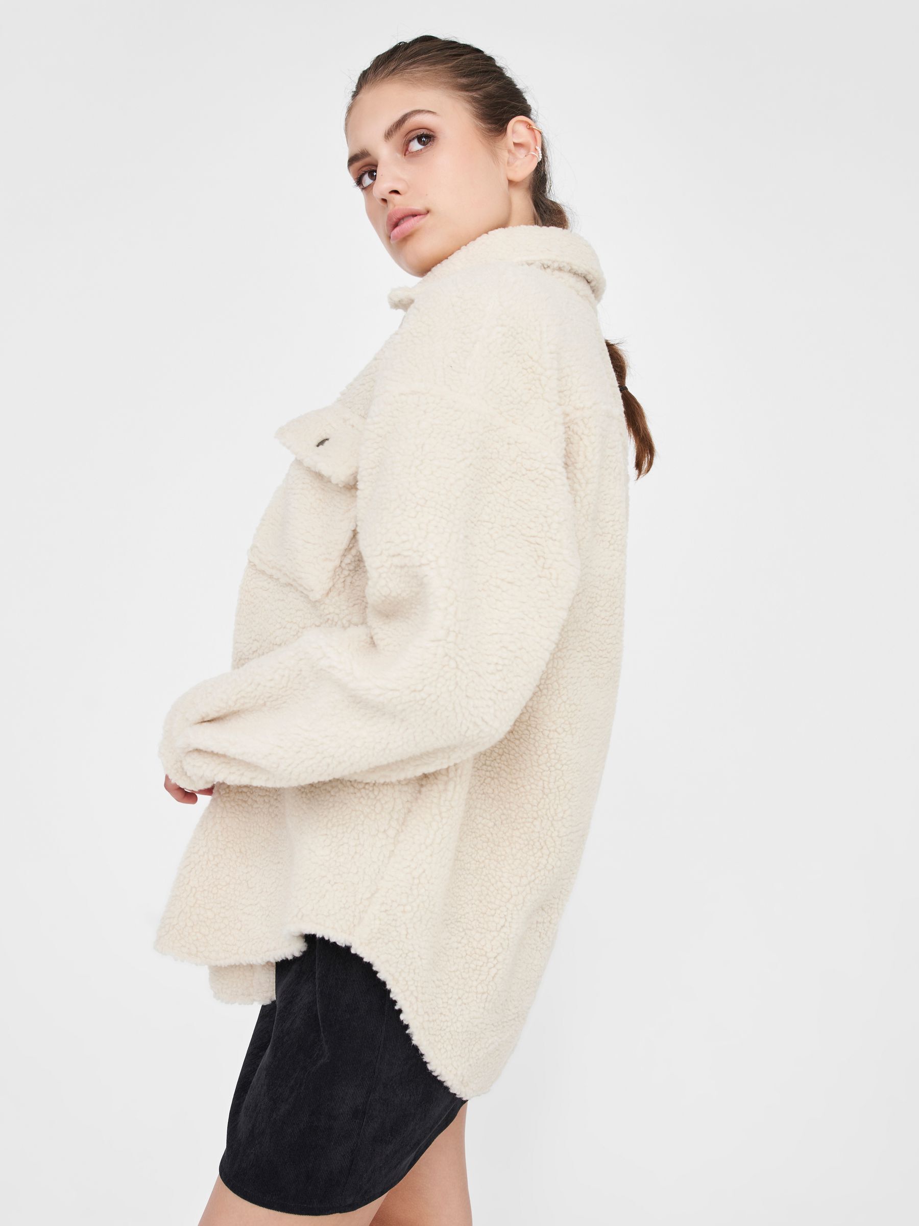 Teddy coat top noisy may