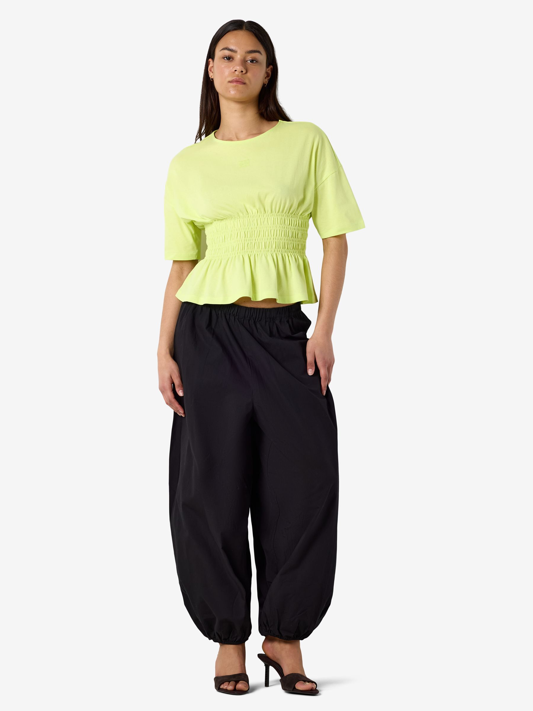 NMASTA BALLOON TRACK PANTS | Black | NOISY MAY®