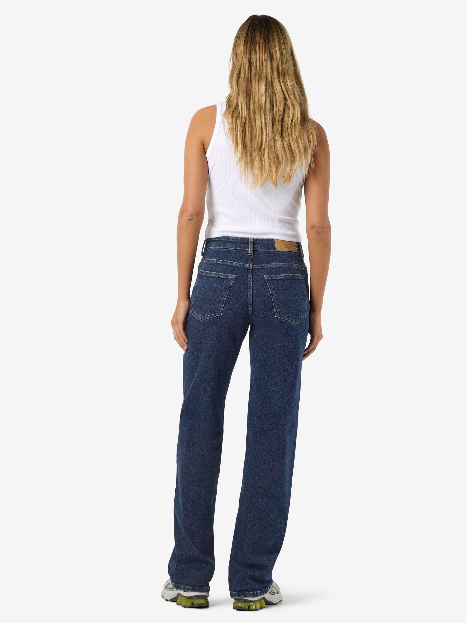Carousel image - NMYOLANDA JEANSY O REGULARNYM FASONIE, Dark Blue Denim | 4