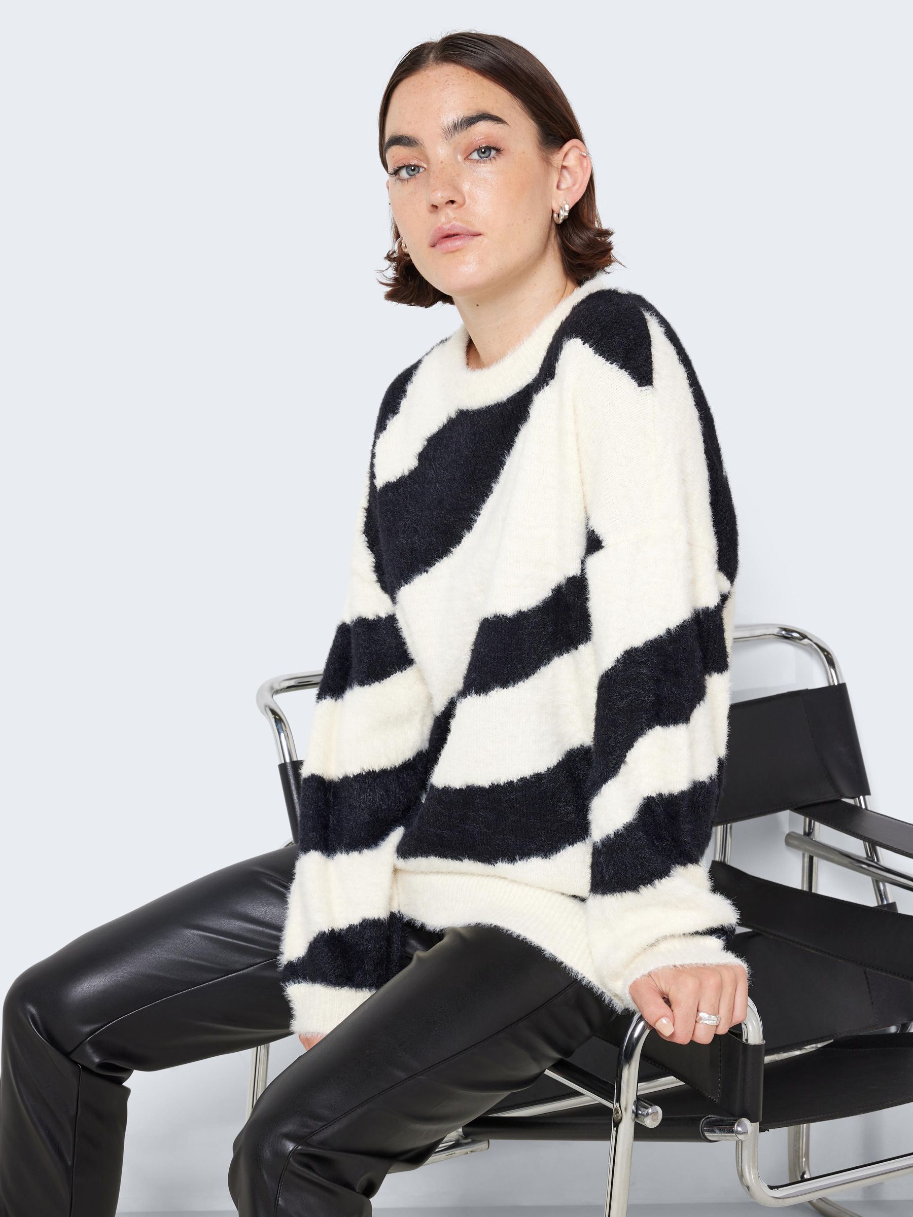 Shop jumpers from Noisy May online