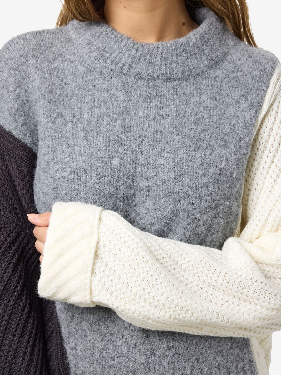 Carousel image - COLOUR BLOCK PULLOVER, Charcoal Gray | 5