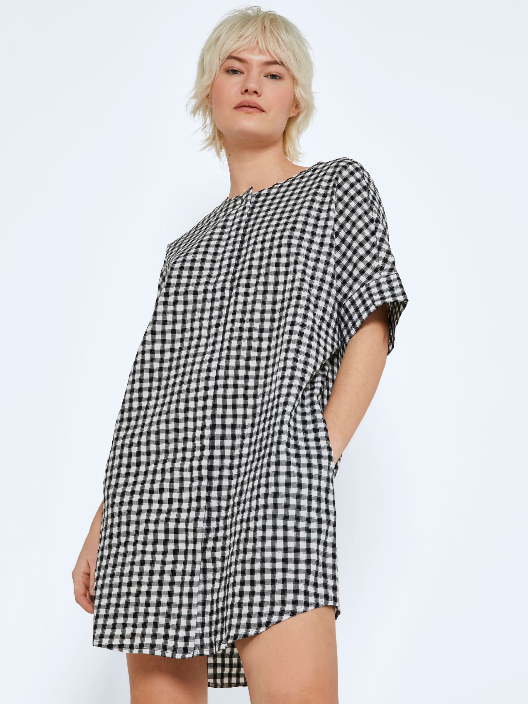 Robe shop courte oversize