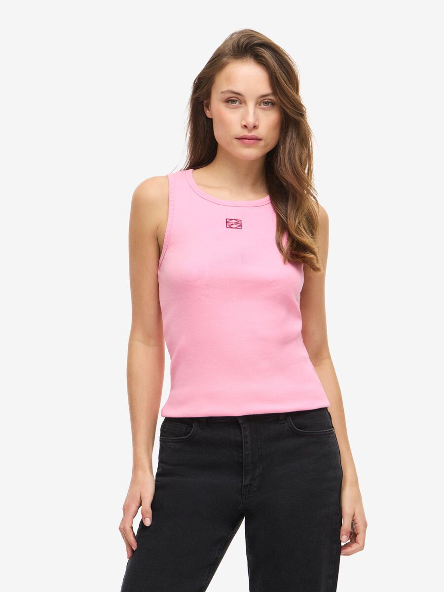 Product tile image - CAMISETA DE TIRANTES, Begonia Pink | 27033135_BegoniaPink_1259012