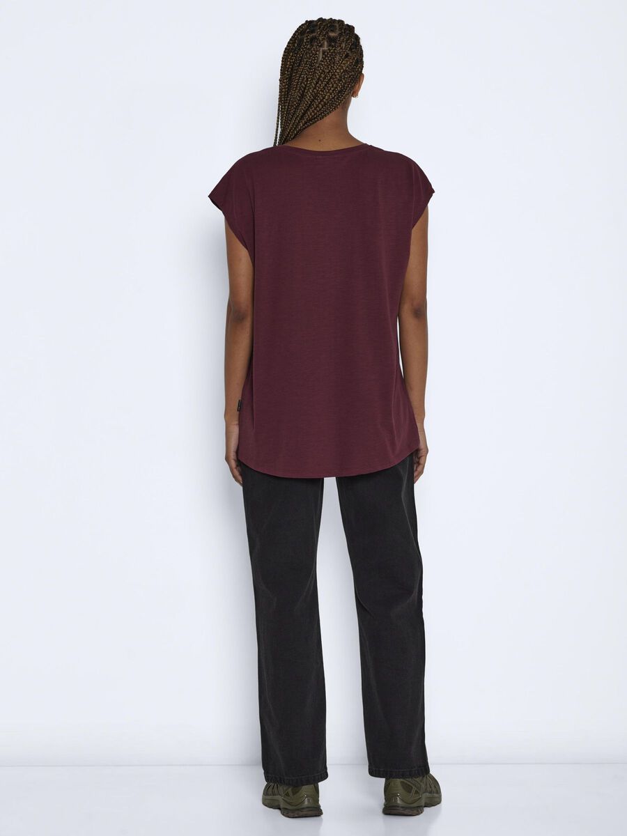 Carousel image - CAMISETA, Windsor Wine | 3