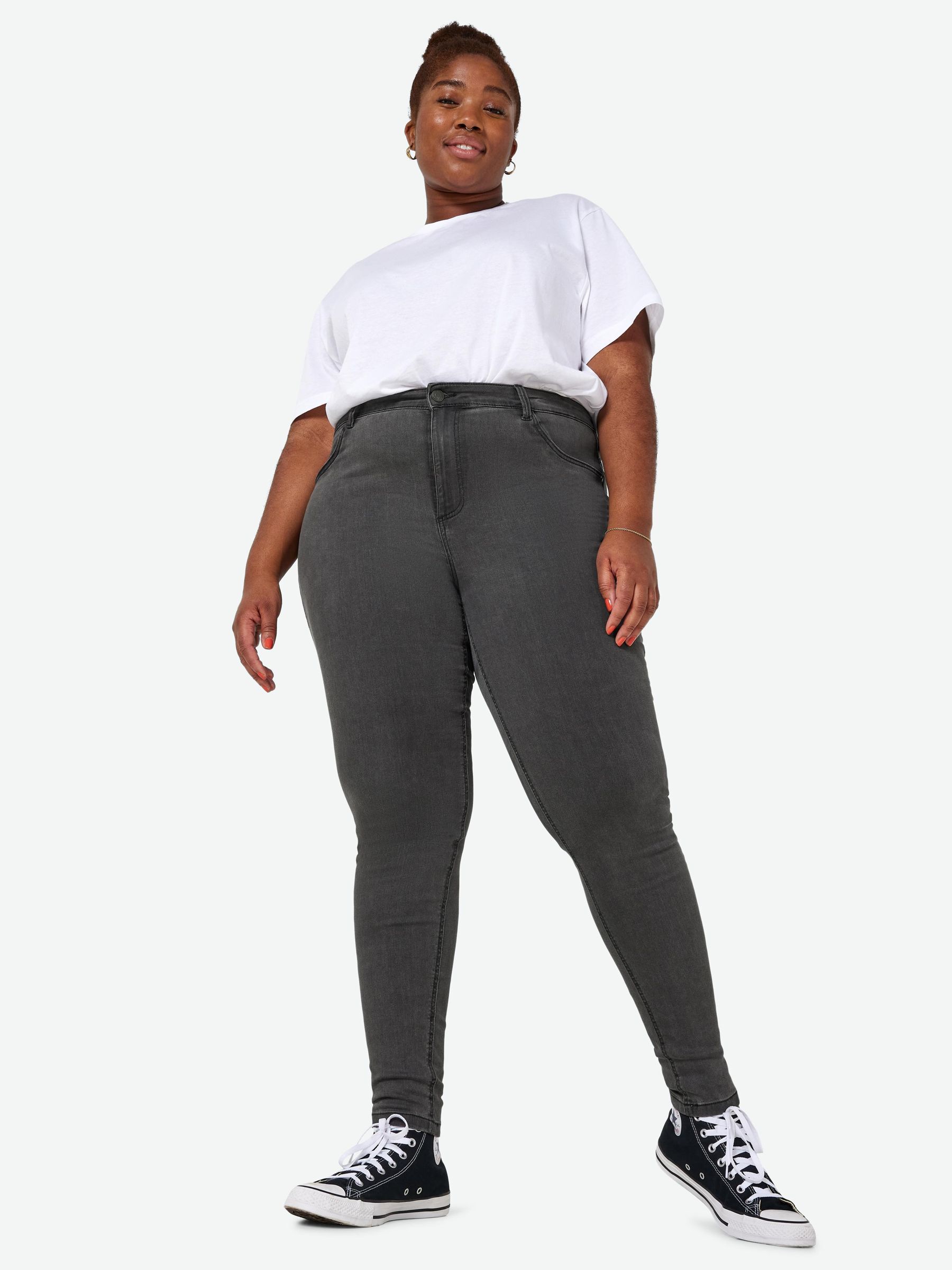 CURVE NMCALLIE SKINNY FIT JEANS