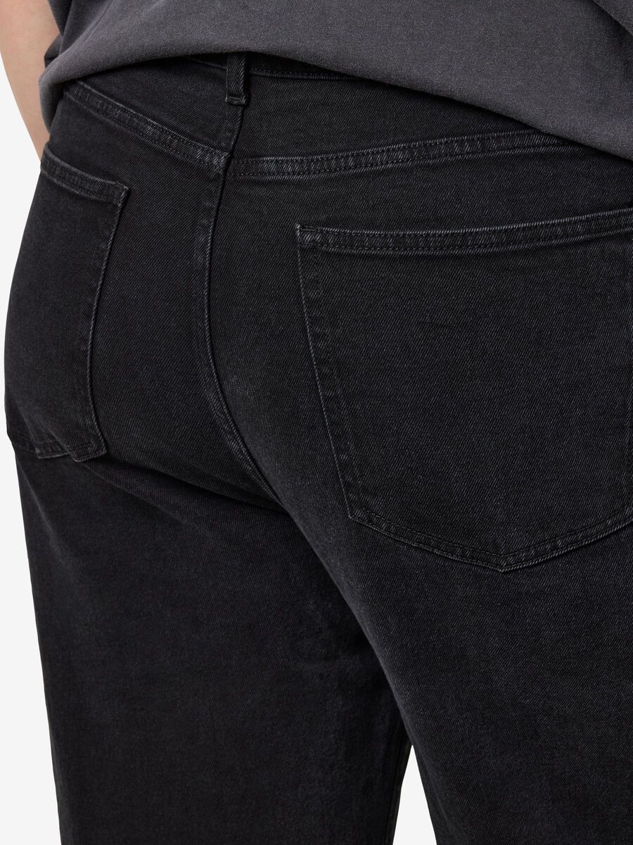 Noisy May CURVE NMYOLANDA STRAIGHT FIT-JEANS, Black Denim, highres - 27035832_BlackDenim_007.jpg