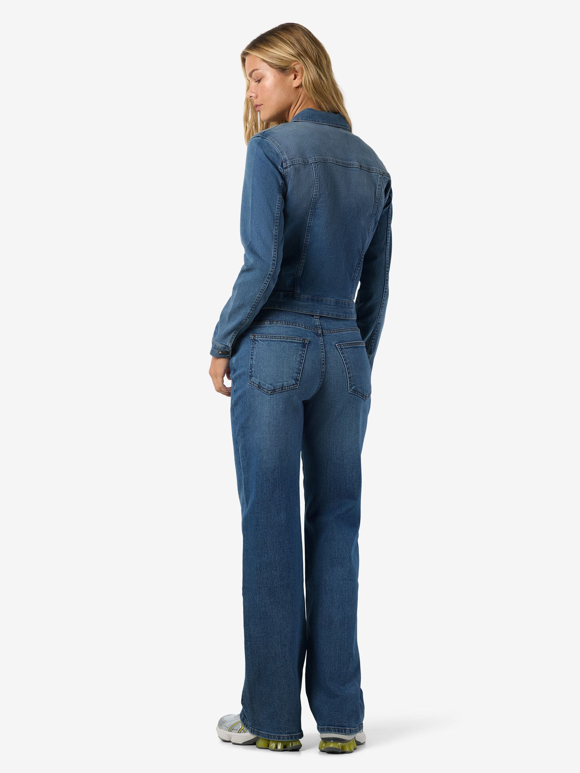 Carousel image - SHORT DENIM JACKET, Medium Blue Denim | 3