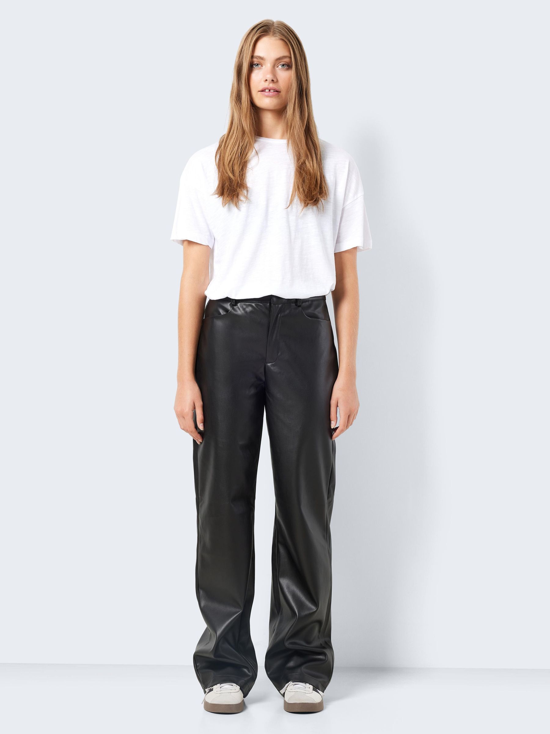 HIGH WAISTED FAUX LEATHER TROUSERS Black NOISY MAY