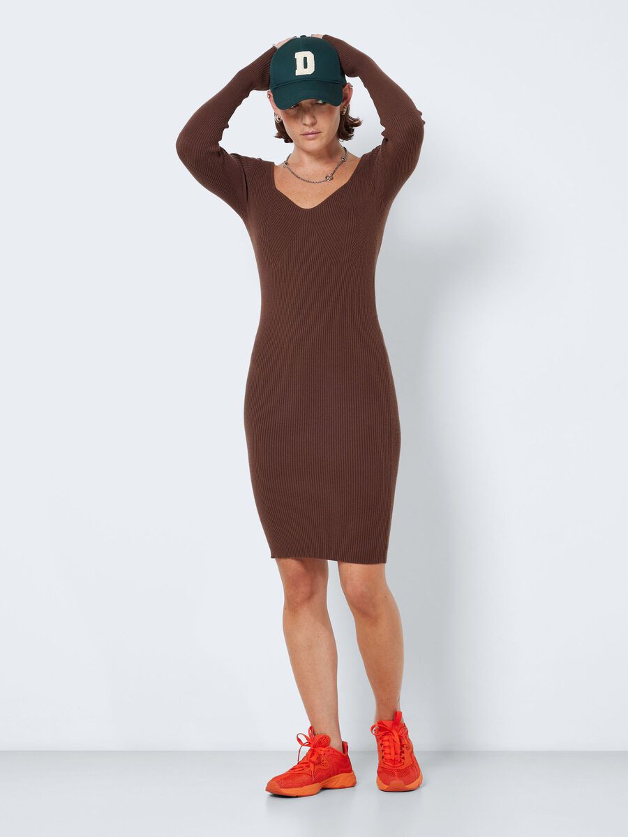 Noisy May SHORT KNITTED DRESS, Pinecone, highres - 27021517_Pinecone_004.jpg