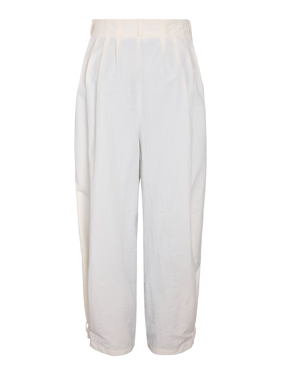 Carousel image - NMELIDE BALLONG TR&Auml;NINGSBYXOR, Cloud Dancer | 2