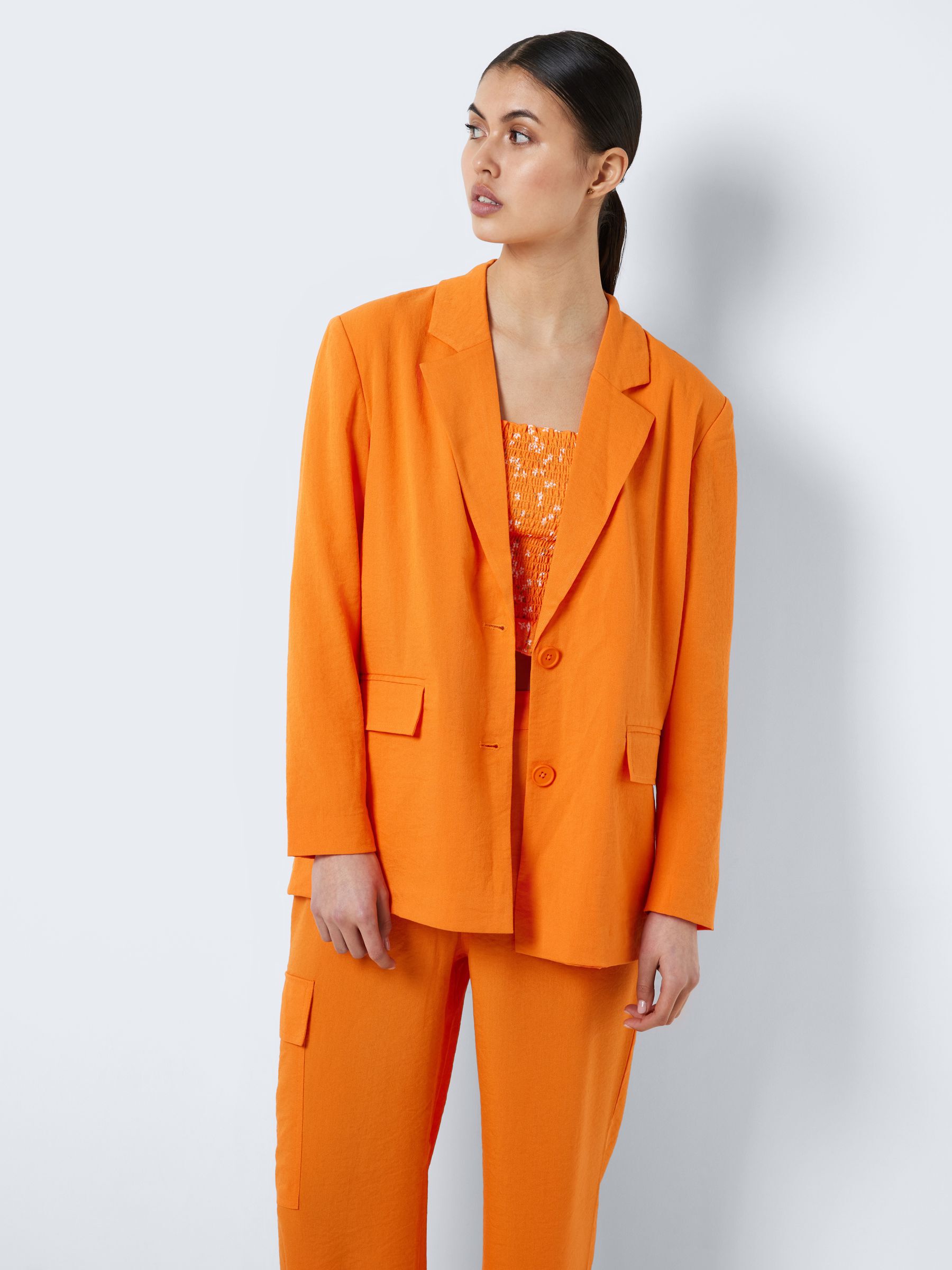 Noisy may kleding deals