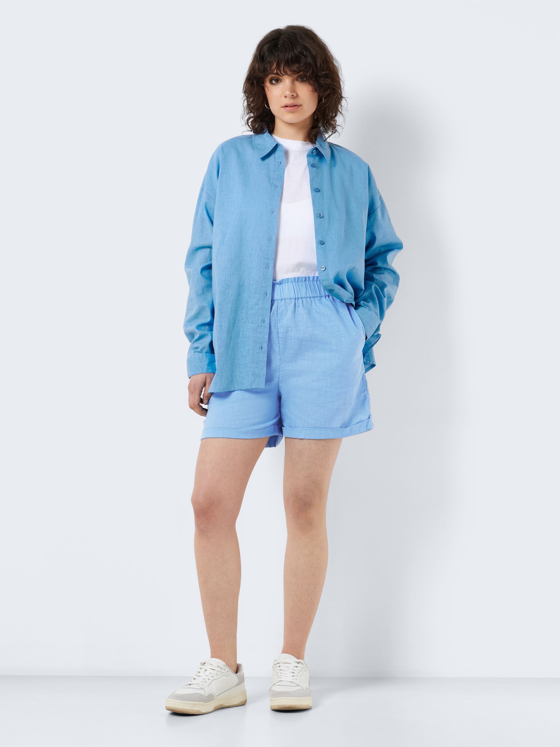 Noisy may shorts store