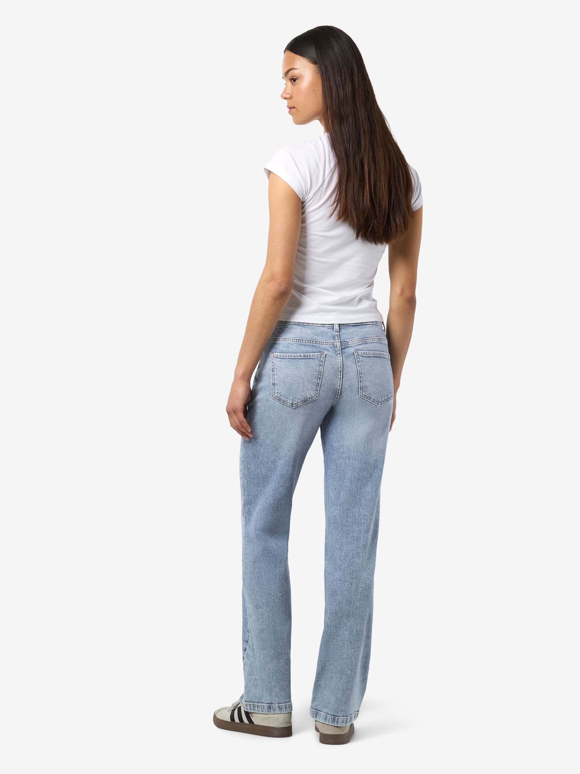 Carousel image - NMNILA WIDE FIT JEANS, Light Blue Denim | 3
