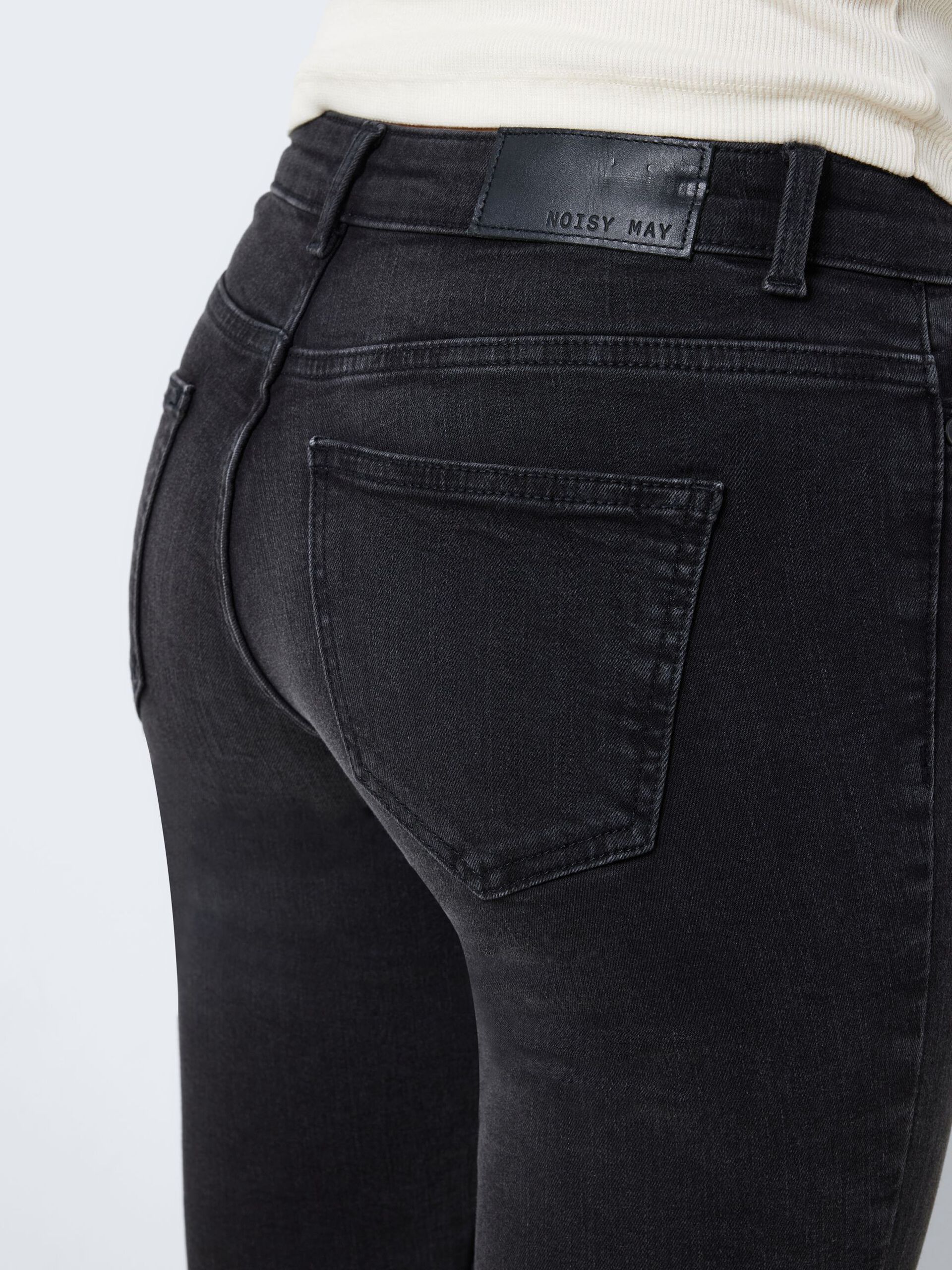 Carousel image - NMEVE - À TAILLE BASSE JEAN SKINNY, Black | 8