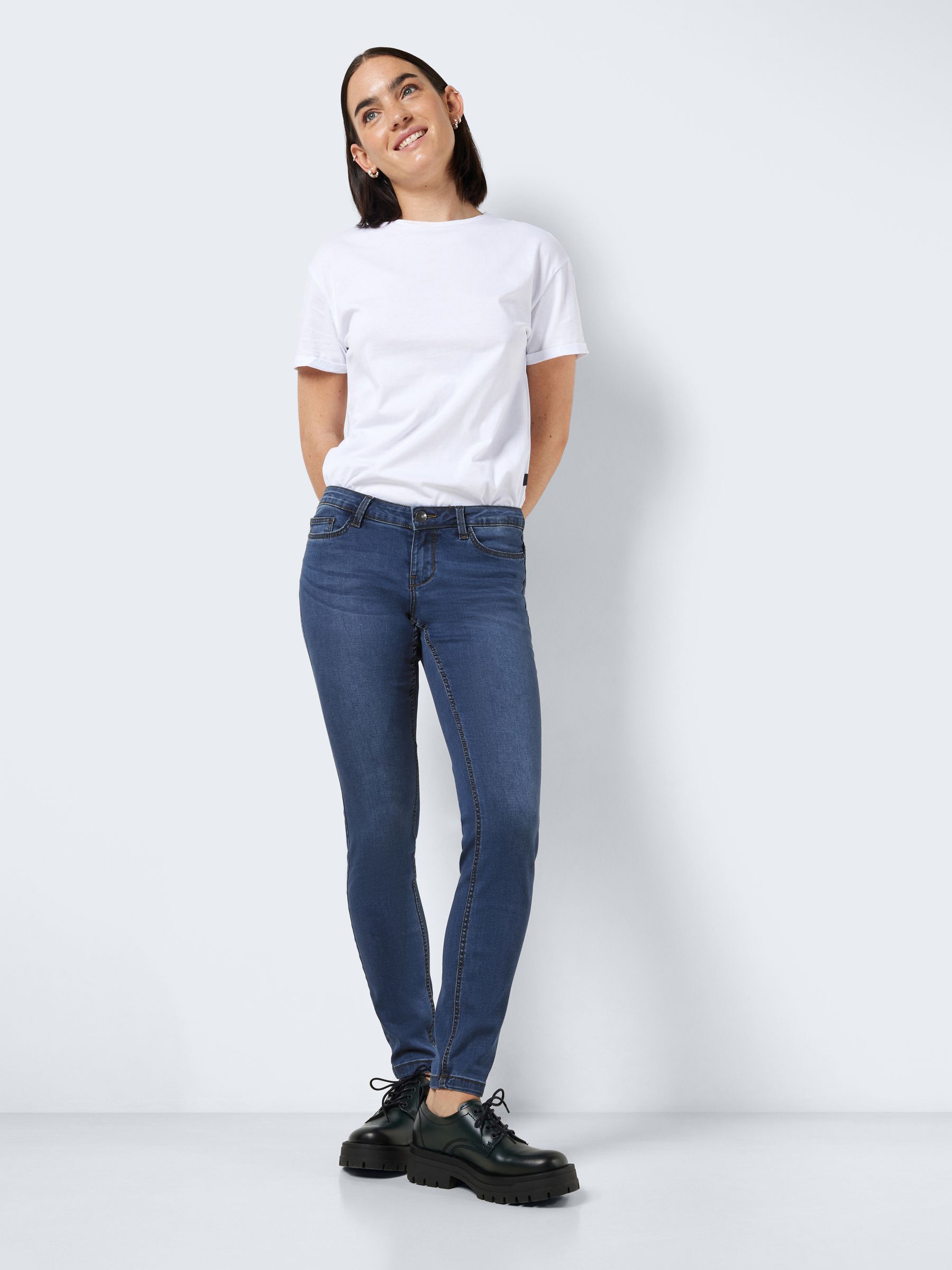 Noisy may jeans low waist top